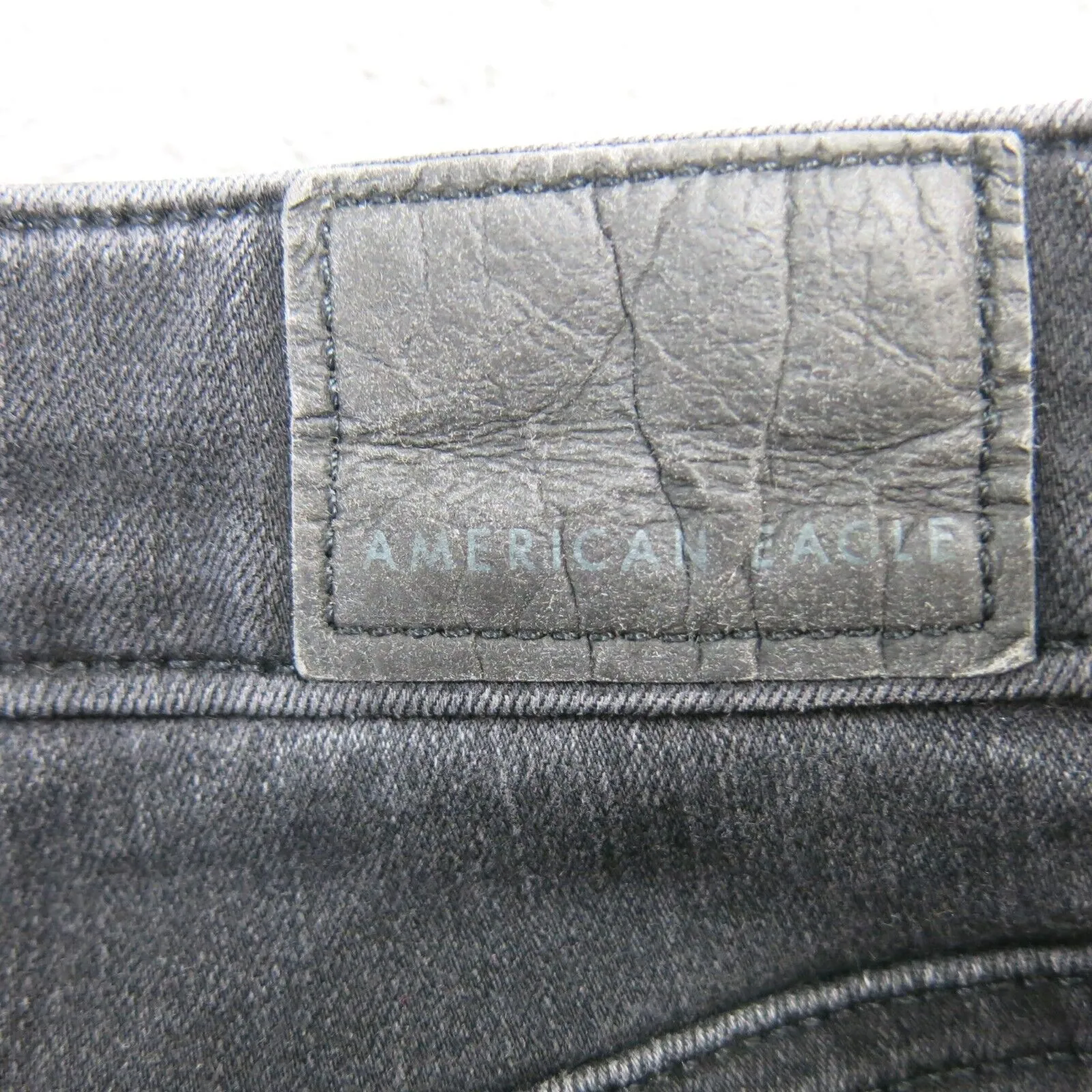 American Eagle Womens Skinny Leg Slim Fit Jeans Mid Rise Pockets Black Size 2