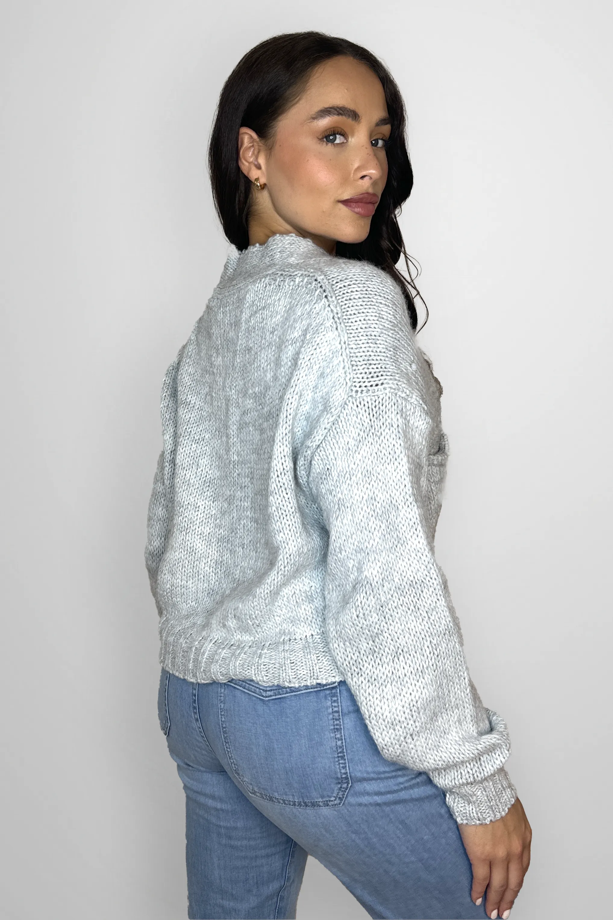 Chunky Knit V-Cut Slouchy Cardigan