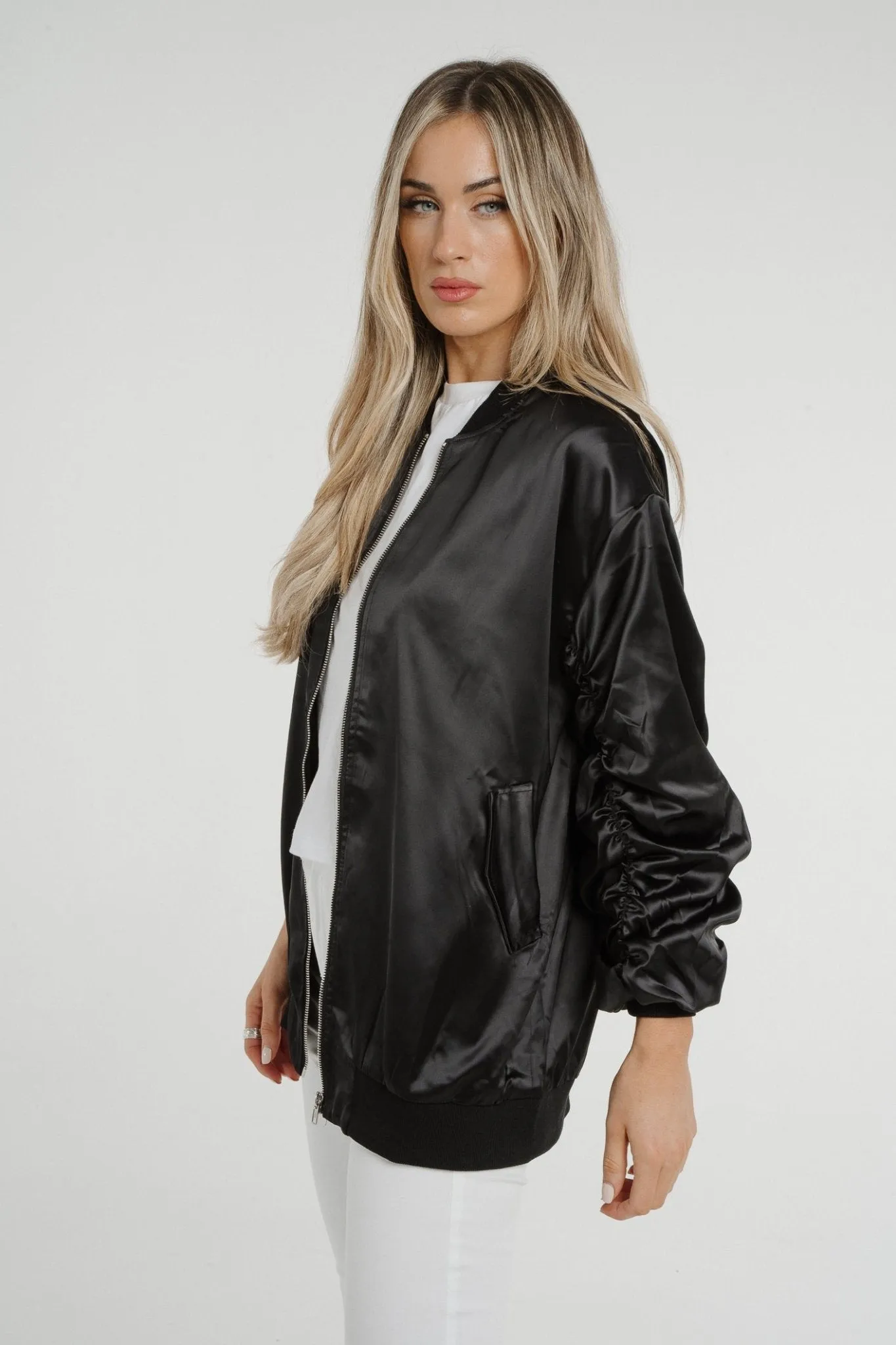 Ivy Zip Jacket In Black