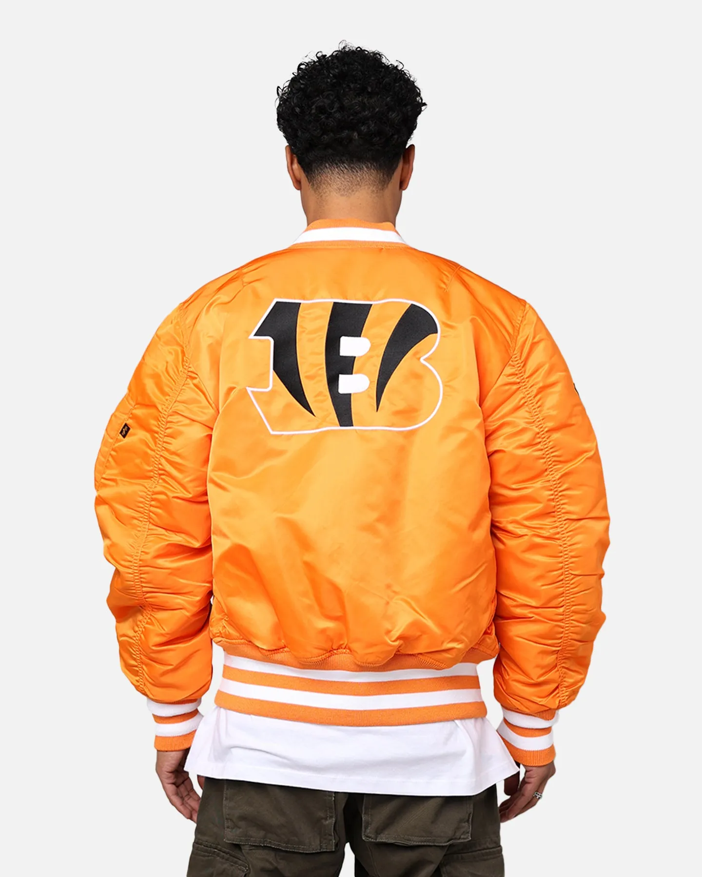 New Era X Alpha Series X NFL Cincinnati Bengals MA-1 Bomber Jacket Orange/Black