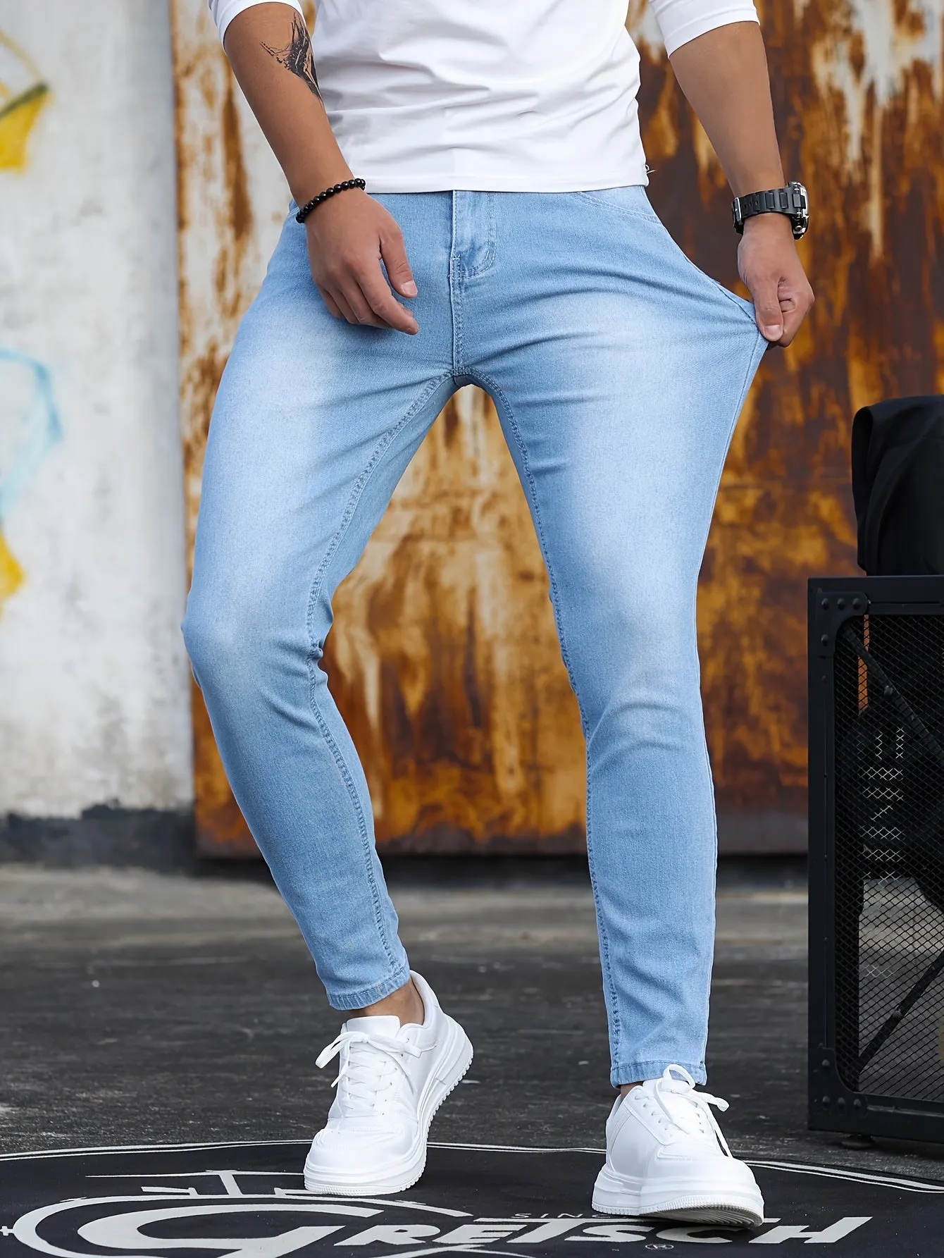 Skinny, Slim- Fit Jean For men's at Al Hudaibiya